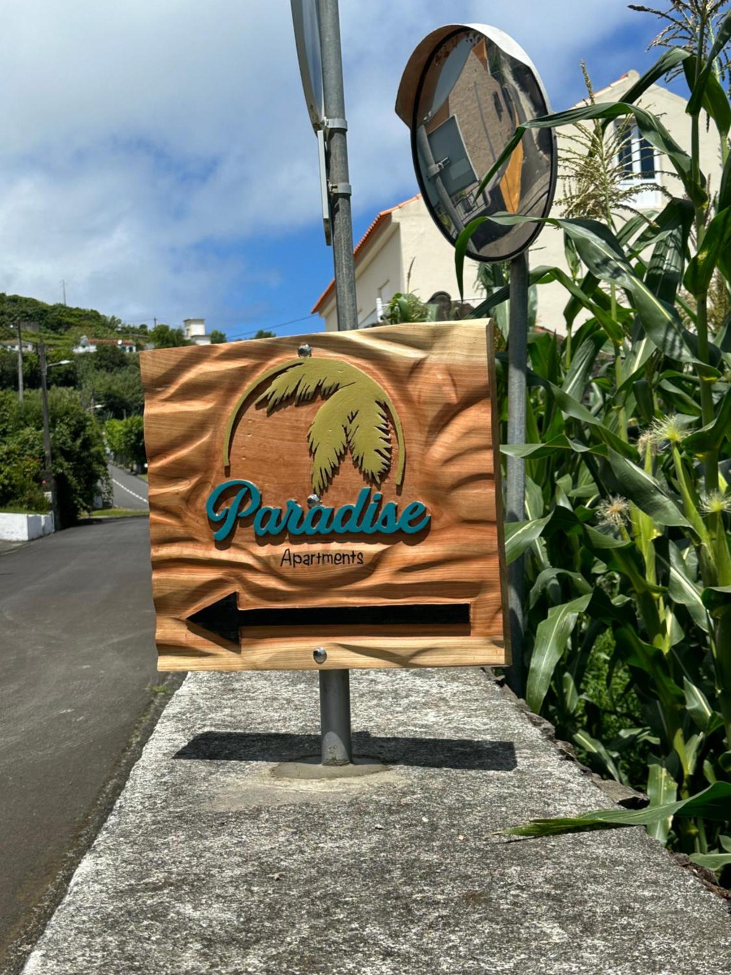 Paradise Apartments I Santa Cruz das Flores Eksteriør billede